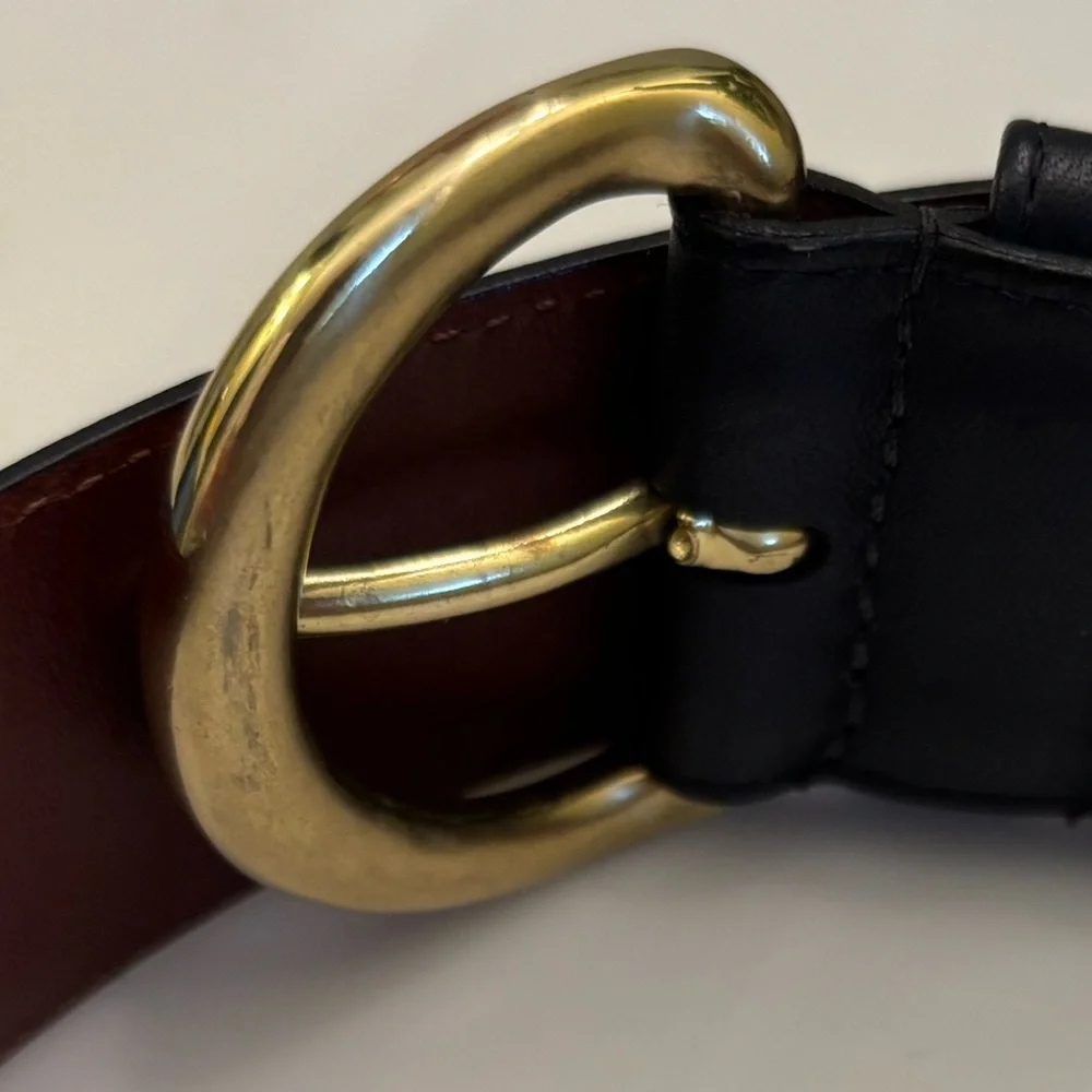 COACH Classic Navy Leather Belt - Picture 8 of 8